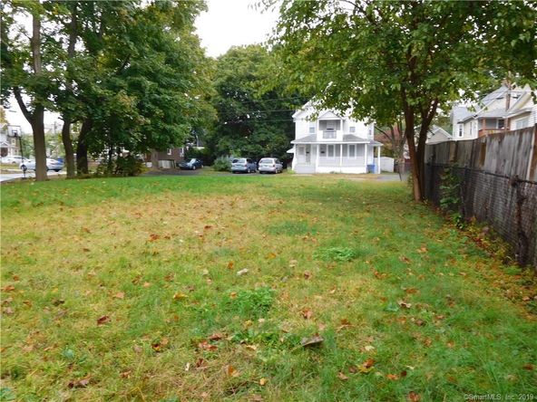 59 Garden St, Enfield, CT 06082